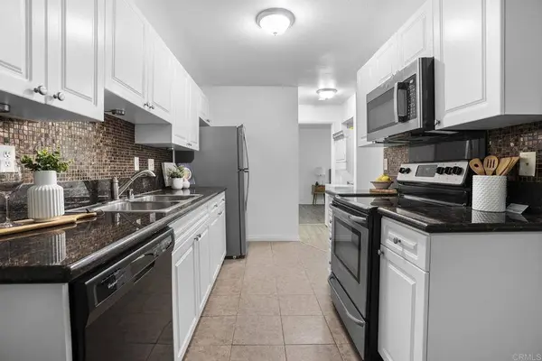 3040 Alta View DR #106