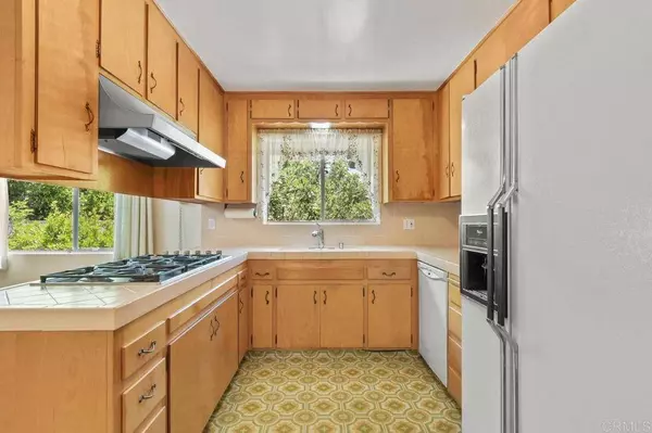 3448 Goldfinch Street, San Diego, CA 92103