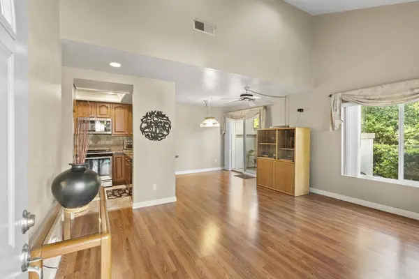 5440 Baltimore Dr. #137, La Mesa, CA 91942