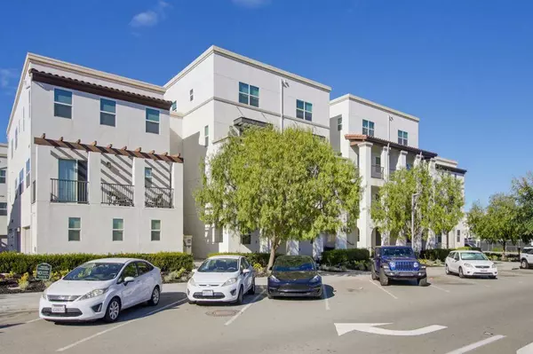 1455 Banahaw WAY #6, Chula Vista, CA 91915