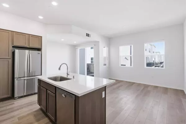 1455 Banahaw WAY #6, Chula Vista, CA 91915