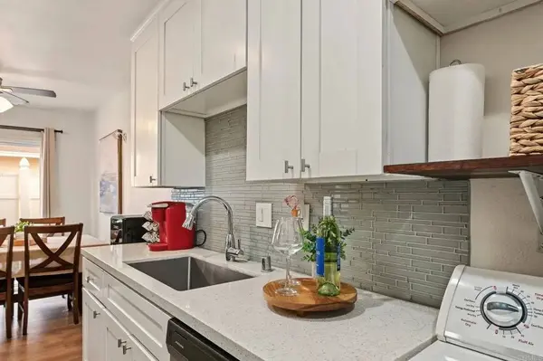 6856 Parkside Avenue, San Diego, CA 92139
