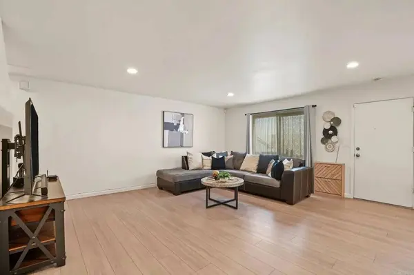 6856 Parkside Avenue, San Diego, CA 92139