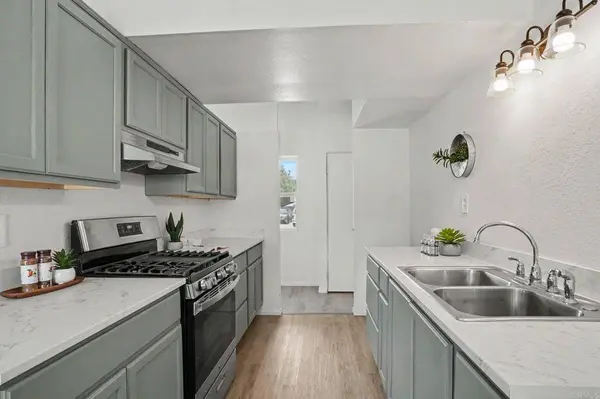 1514 Woodrow AVE, San Diego, CA 92114