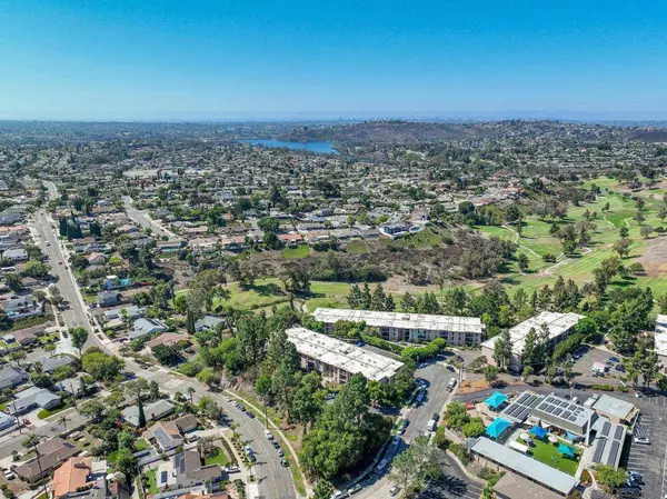 7835 Cowles Mountain Ct #B6, San Diego, CA 92119