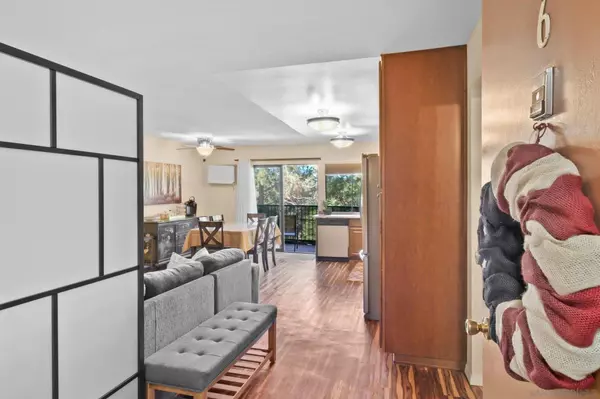 7835 Cowles Mountain Ct #B6, San Diego, CA 92119