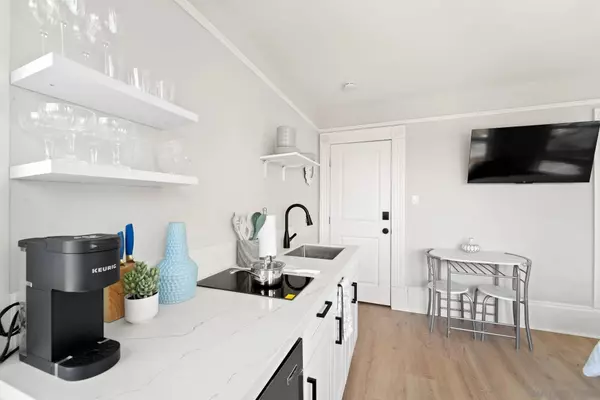 2174 Logan Ave, San Diego, CA 92113