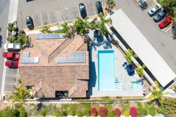 2708 Lake Pointe #209, Spring Valley, CA 91977