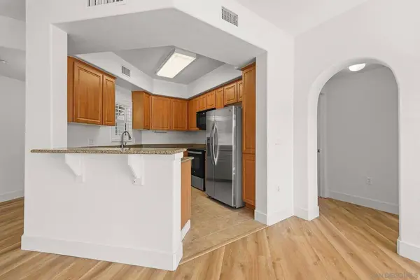 2708 Lake Pointe #209, Spring Valley, CA 91977