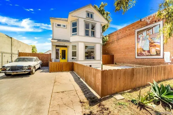 2174 Logan #A, San Diego, CA 92113