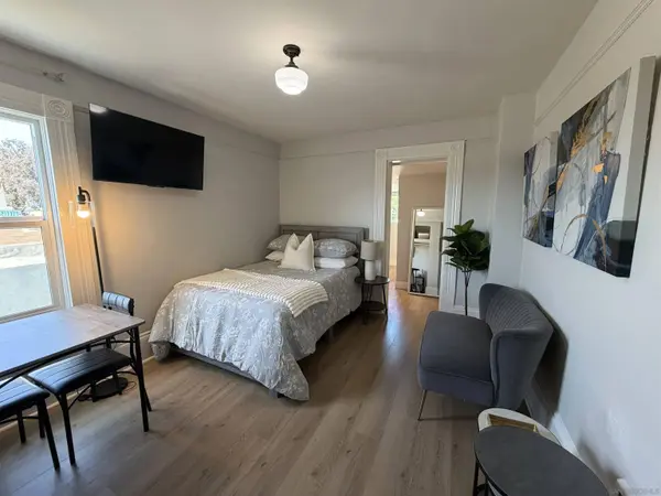 2174 Logan #A, San Diego, CA 92113