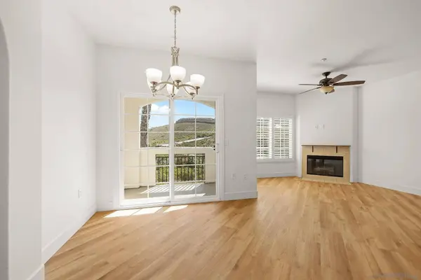 2708 Lake Pointe #209, Spring Valley, CA 91977