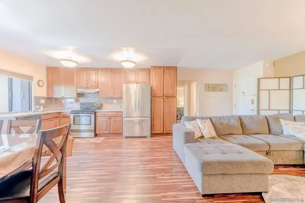 7835 Cowles Mountain Ct #B6, San Diego, CA 92119