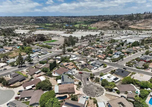 7118 Conestoga, San Diego, CA 92120
