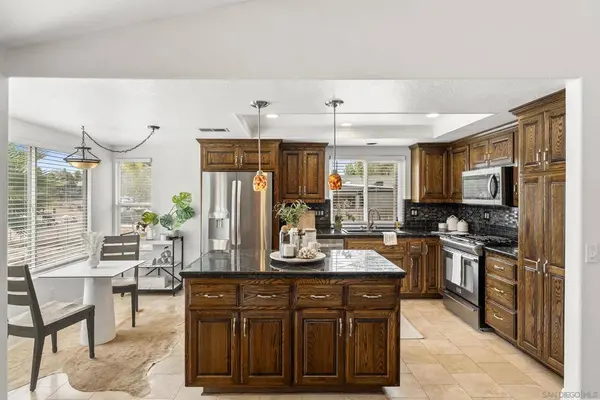 817 Davis, Ramona, CA 92065