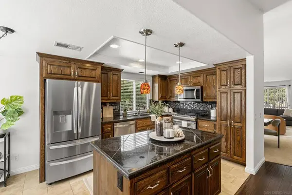 817 Davis, Ramona, CA 92065