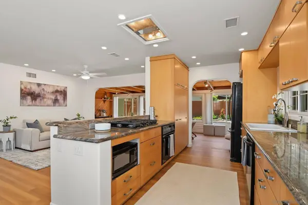 7118 Conestoga, San Diego, CA 92120