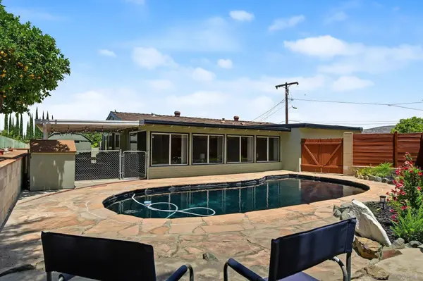 7118 Conestoga, San Diego, CA 92120