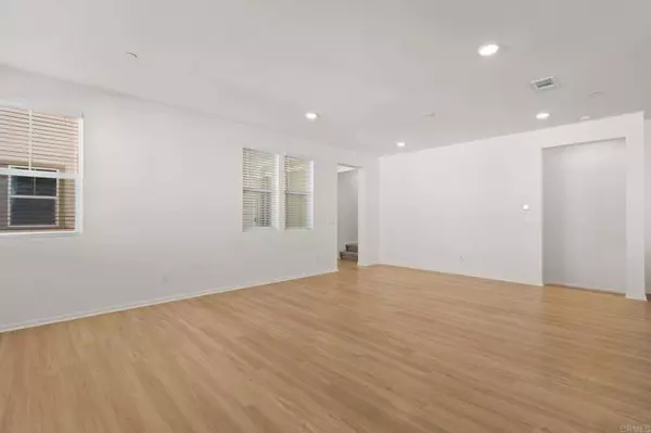 5381 Calle Rockfish #63, San Diego, CA 92154