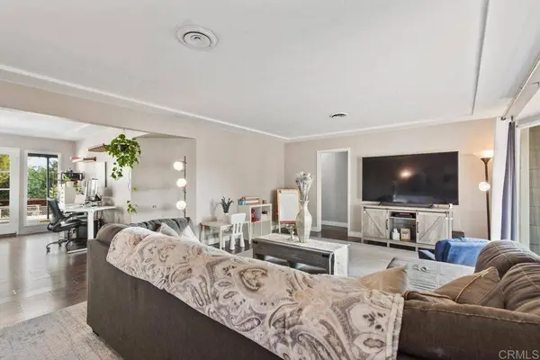 6114 Tarragona Dr, San Diego, CA 92115