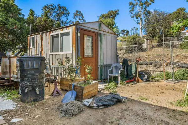 N Lane, San Ysidro, CA 92173