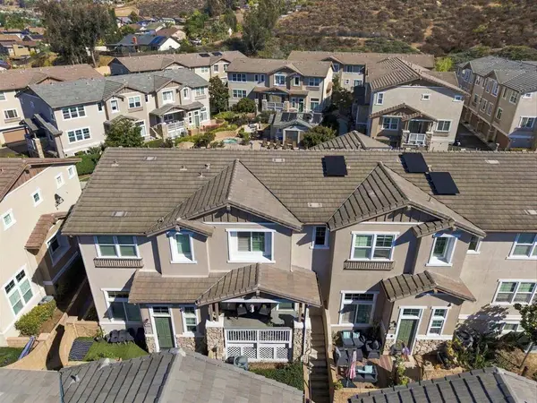 2011 Coppper Ridge Rd, Santee, CA 92071