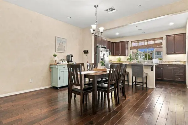 2011 Coppper Ridge Rd, Santee, CA 92071