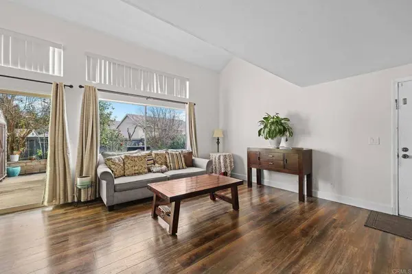 2822 Casey St #A, San Diego, CA 92139