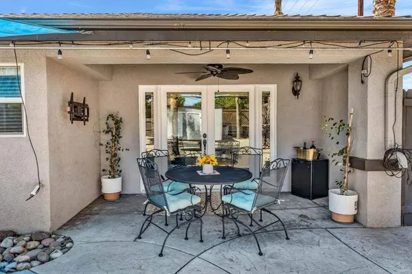 25186 Lake, Hemet, CA 92544