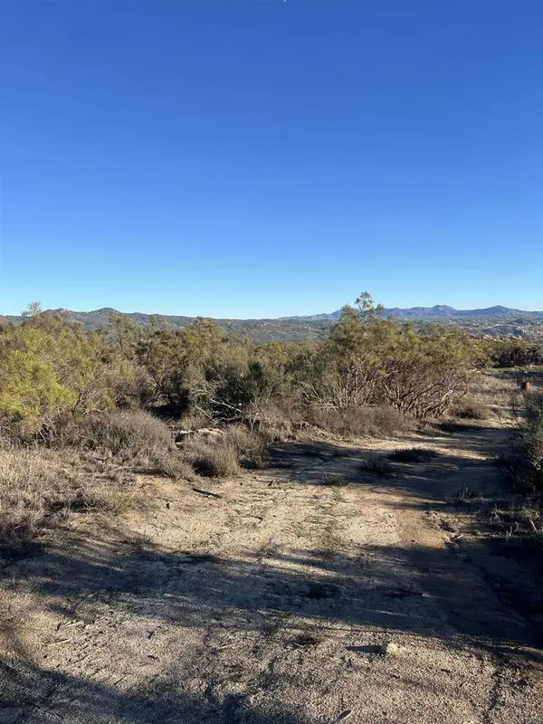 1 Overton, Hemet, CA 92544