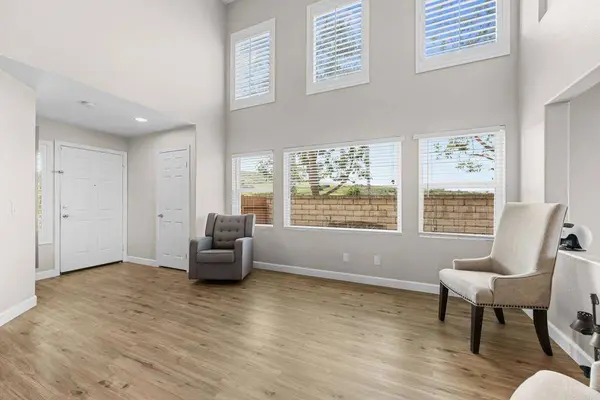 5204 Topsail DR, San Diego, CA 92154