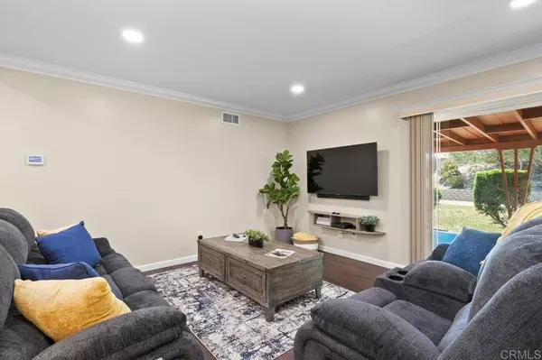 2802 Beatrice ST, San Diego, CA 92139