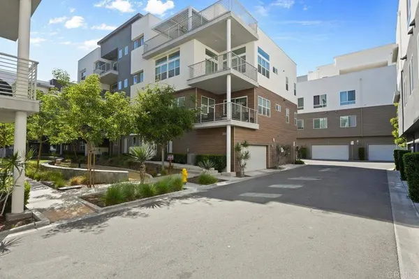 2035 Bravo LOOP #6, Chula Vista, CA 91915