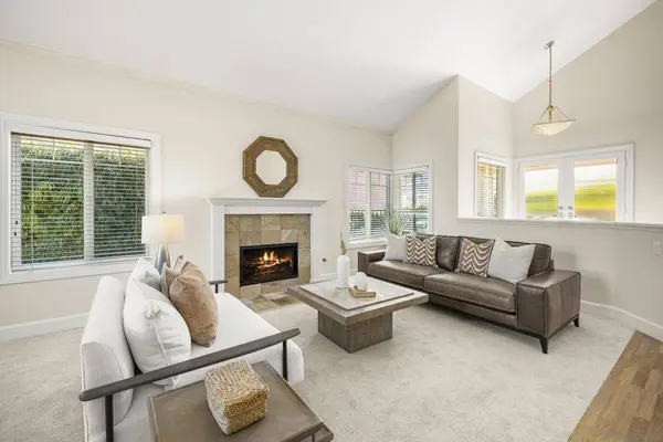1910 Vineyard Avenue, Vista, CA 92081