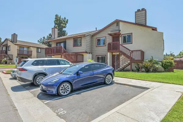 859 Tamayo DR #2, Chula Vista, CA 91910