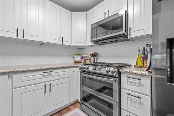 932 Alvin ST, San Diego, CA 92114
