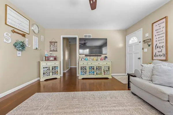 932 Alvin ST, San Diego, CA 92114