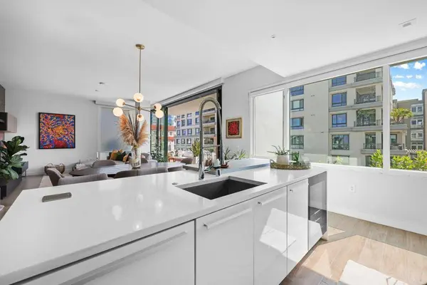 2604 5th AVE #301, San Diego, CA 92103