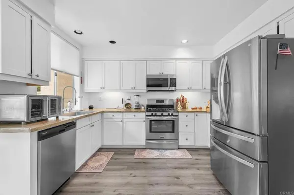 971 Somerset Ct. #F, Chula Vista, CA 91915