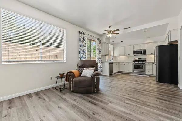 971 Somerset Ct #F, Chula Vista, CA 91915
