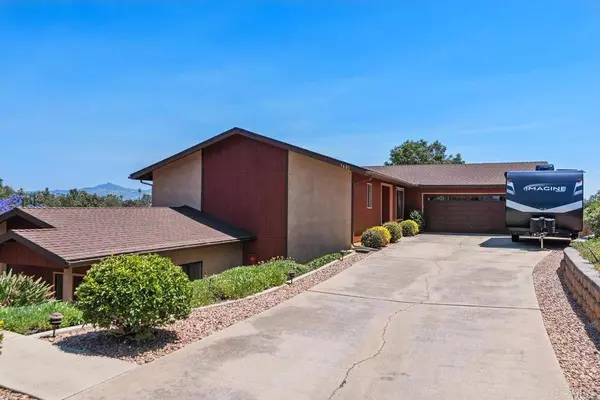 1601 Donalor DR, Escondido, CA 92027