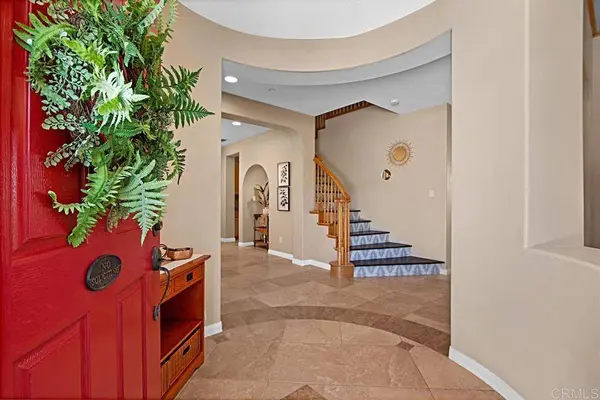 595 S Hidden Trails RD, Escondido, CA 92027