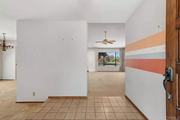 1502 Vanessa CIR, Encinitas, CA 92024