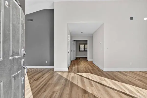 135 Neptune PL, Escondido, CA 92026