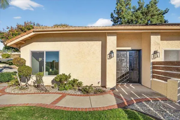 135 Neptune PL, Escondido, CA 92026