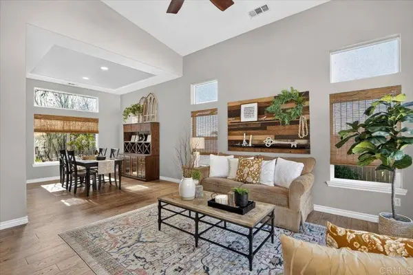 161 Willow Meadow PL, Escondido, CA 92027