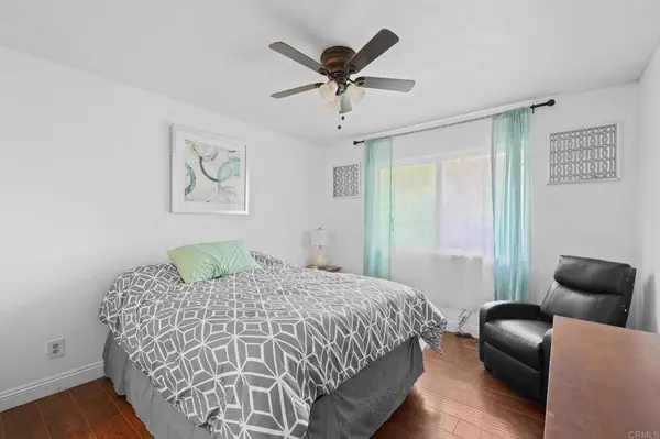 2872 47th ST, San Diego, CA 92105