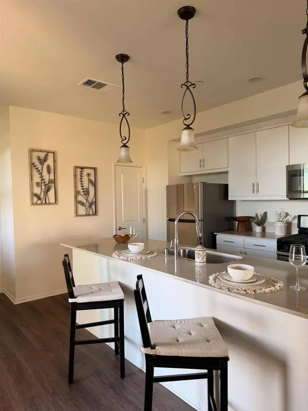 1207 Paseo Seashore #77, San Diego, CA 92154
