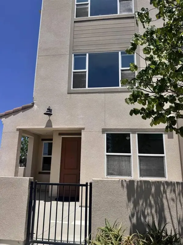 1207 Paseo Seashore #77, San Diego, CA 92154