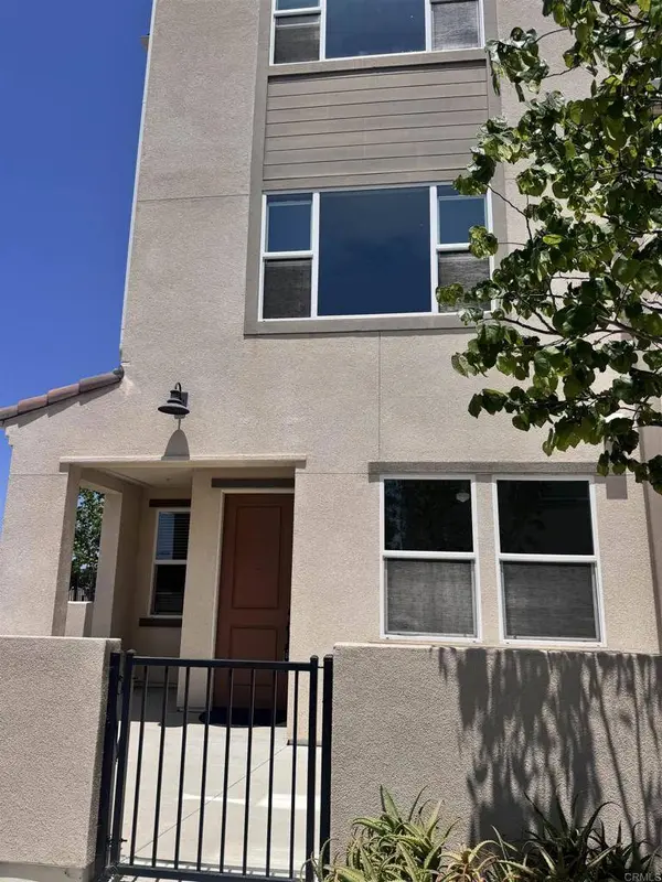 1207 Paseo Seashore #77, San Diego, CA 92154